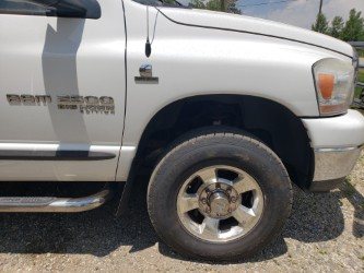 Ram 3500 with locking hubs